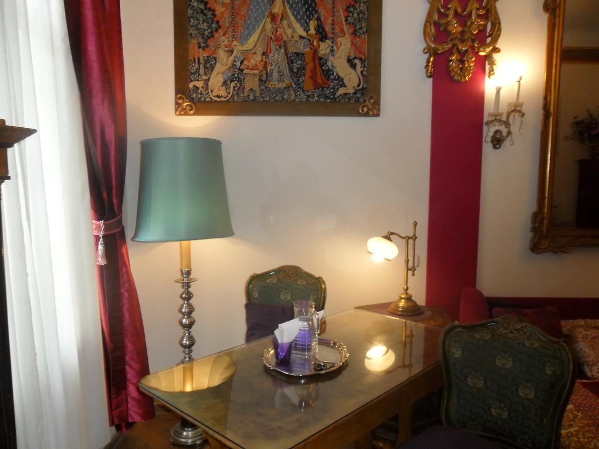 فندق Luxury Near Castle فيينا المظهر الخارجي الصورة