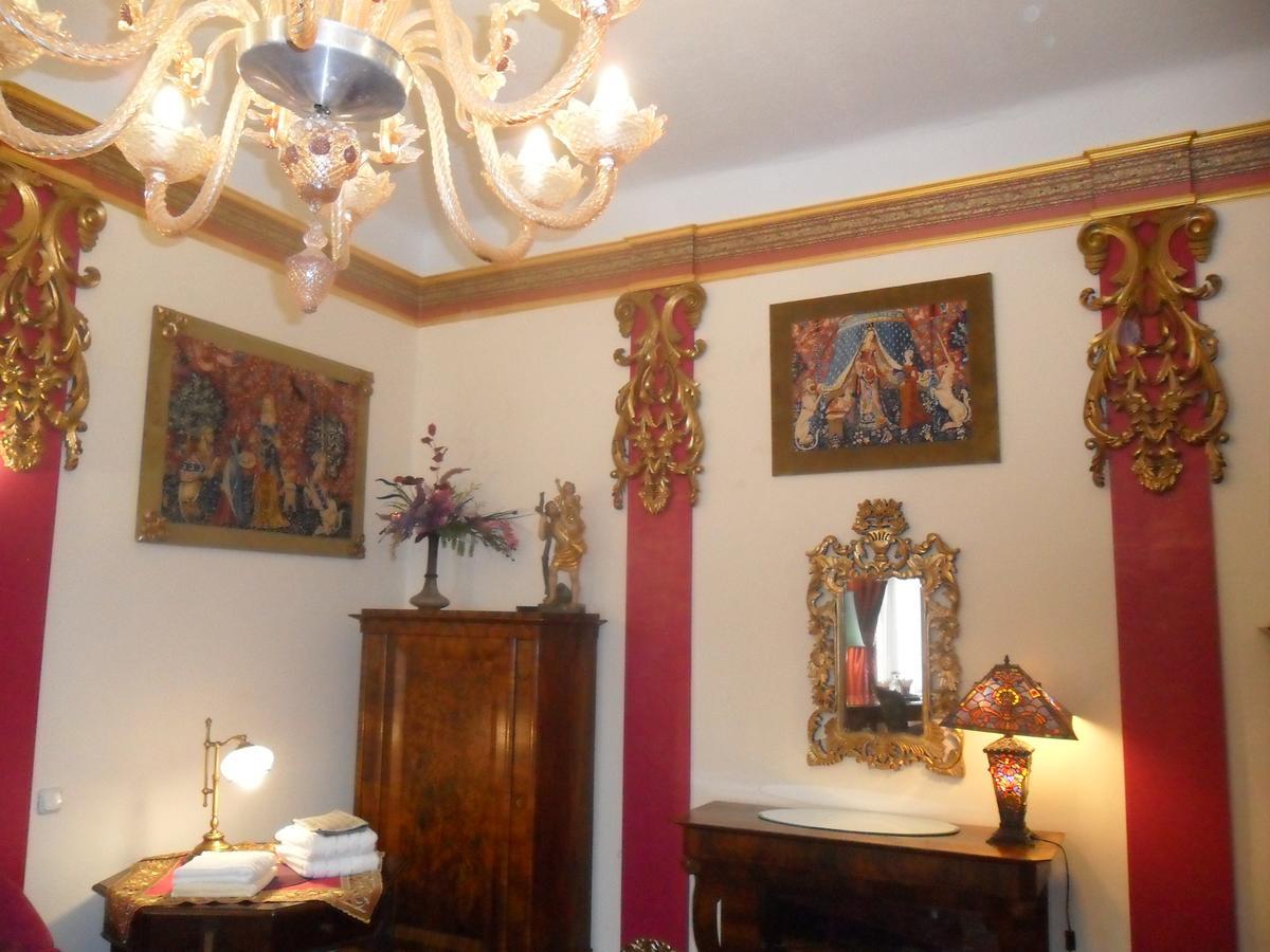 فندق Luxury Near Castle فيينا المظهر الخارجي الصورة